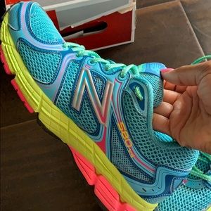 New balance running shoes. Women’s Sz 9.